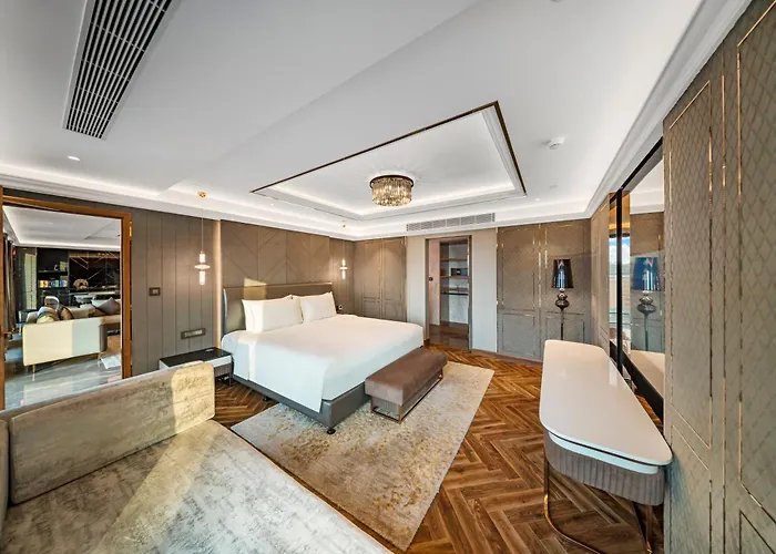 Radisson Blu Hotel & Suites Grt Chennai